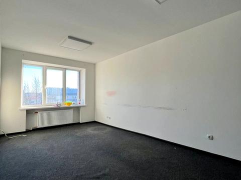 комерційна за адресою Зелена вул., 206