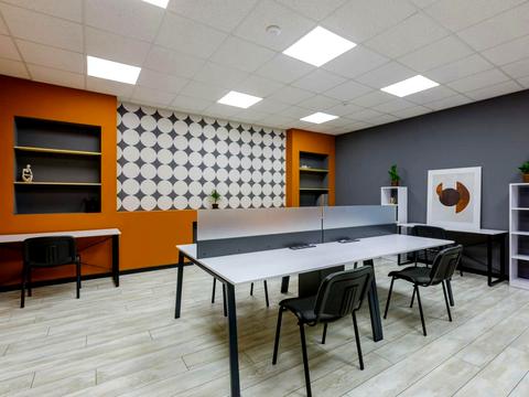 коммерческая по адресу вул. Обсерваторна, 12-а