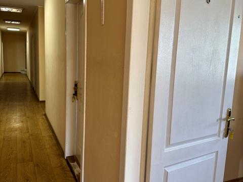 коммерческая по адресу Зимових Походів ул. (Молодогвардейская), 2