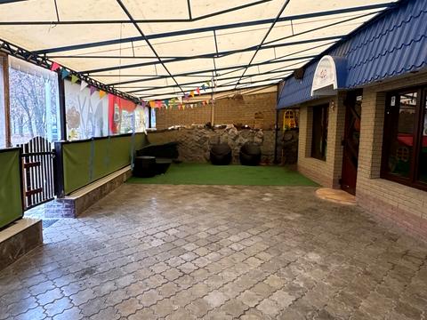 комерційна за адресою Панікахи вул., 77