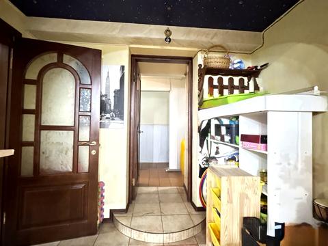 комерційна за адресою Панікахи вул., 77