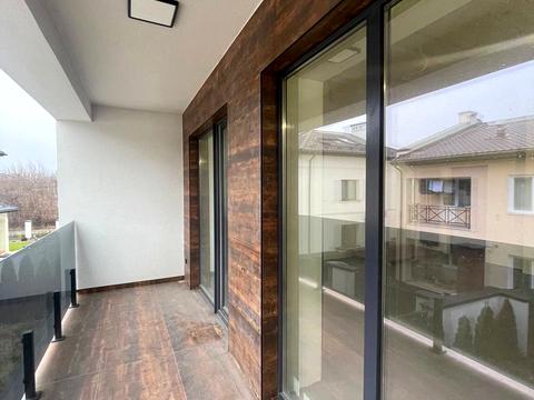 будинок за адресою Землеробна вул., 42