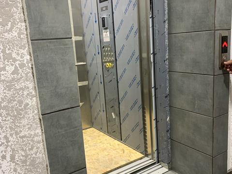 квартира за адресою Героїв України просп. (Героїв Сталінграду), (Будинок)