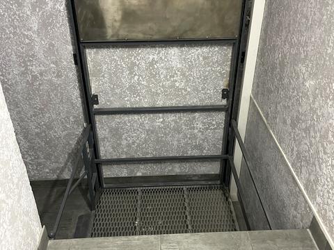 квартира за адресою Героїв України просп. (Героїв Сталінграду), (Будинок)