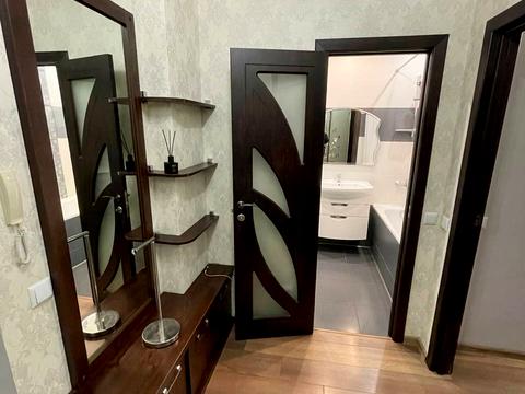 квартира за адресою Регенераторна вул., 4 к1