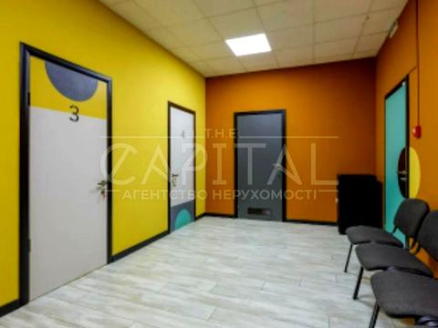 комерційна за адресою Обсерваторна вул., 12-А