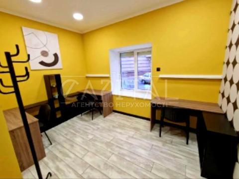 комерційна за адресою Обсерваторна вул., 12-А