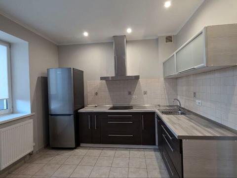 квартира за адресою Дніпро, Космічна вул., 3