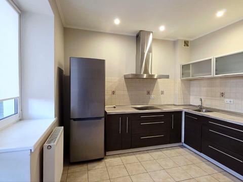 квартира за адресою Дніпро, Космічна вул., 3