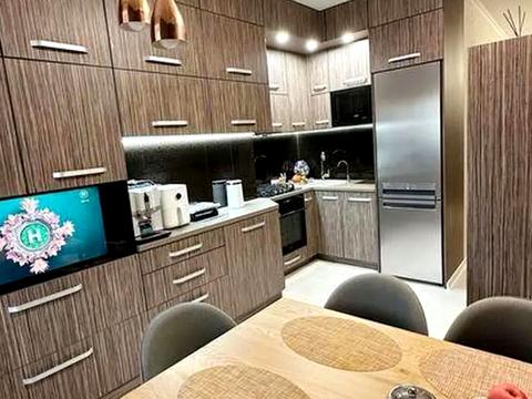 квартира за адресою Боголюбова вул., 10