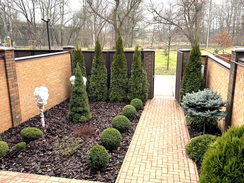 будинок за адресою Зарічна, 9/9