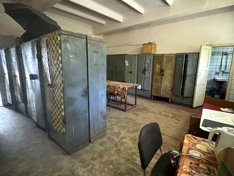 коммерческая по адресу Зимових Походів ул. (Молодогвардейская), 2а