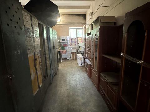 коммерческая по адресу Зимових Походів ул. (Молодогвардейская), 2а