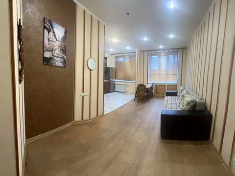 квартира за адресою Миколи Хвильового вул. (Маяковського), 11