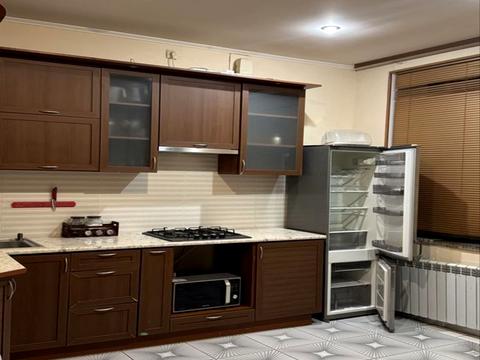 квартира за адресою Миколи Хвильового вул. (Маяковського), 11