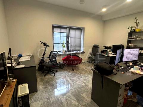 комерційна за адресою Степана Рудницького вул. (Академіка Вільямса), 35-В 