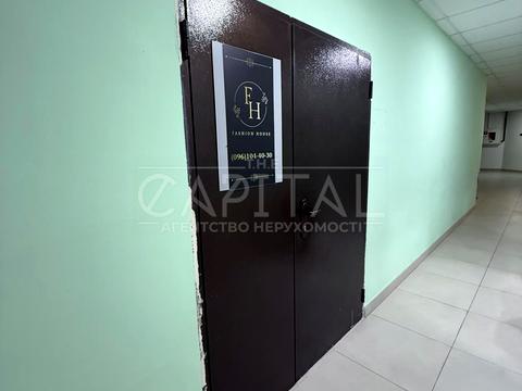 комерційна за адресою Полтавська вул., 12