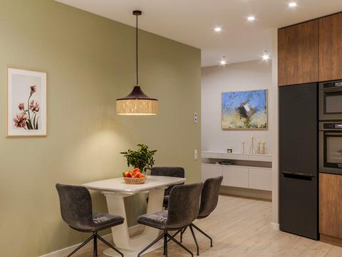 квартира за адресою Дніпровська набережна вул., 17-К