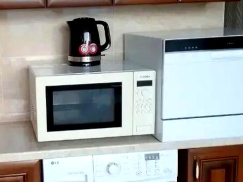 квартира за адресою Раїси Окіпної вул., 5