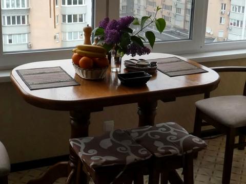 квартира за адресою Раїси Окіпної вул., 5