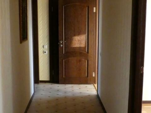 квартира за адресою Раїси Окіпної вул., 5