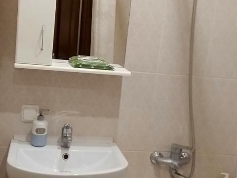 квартира за адресою Раїси Окіпної вул., 5