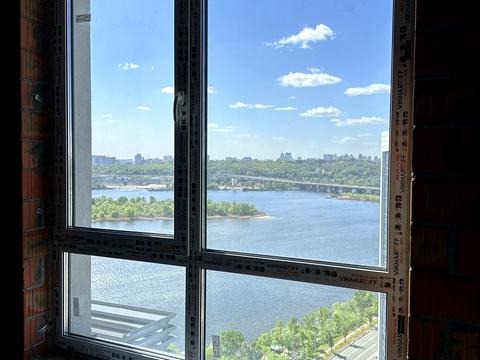 квартира за адресою Дніпровська набережна вул., 17-К