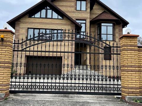 будинок за адресою Клавдії Радченка вул.