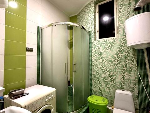 квартира за адресою Євгена Коновальця вул. (), 36