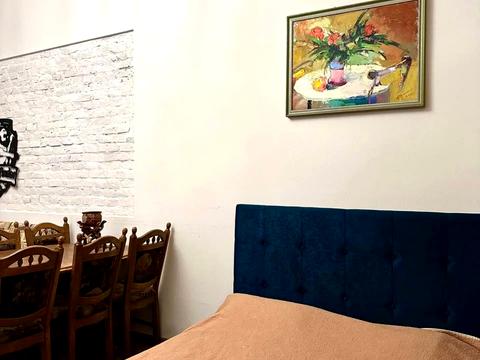 квартира за адресою Євгена Коновальця вул. (), 36