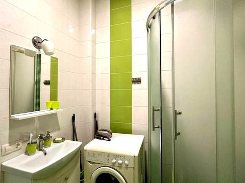 квартира за адресою Євгена Коновальця вул. (), 36