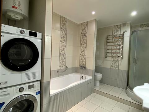 квартира за адресою Януша Корчака вул. (Баумана), 25