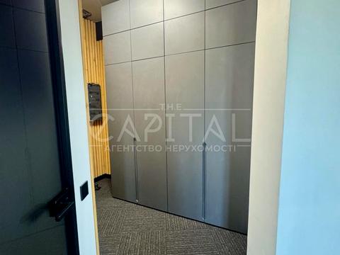 комерційна за адресою Київ, Берестейський просп. (Перемоги), 11 