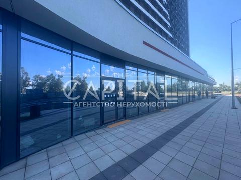 комерційна за адресою Дніпровська набережна вул., 15-Є