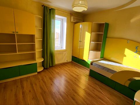 квартира за адресою Євгена Чикаленка вул., 59