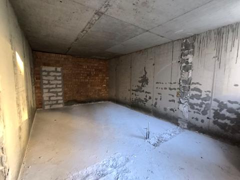 квартира за адресою Євгена Чикаленка вул., (Будинок)