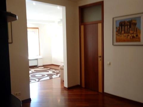 квартира за адресою Кирилівська вул. (Фрунзе), 14/18