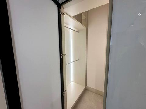 квартира по адресу Карла Мікльоша ул., (Будинок 4)