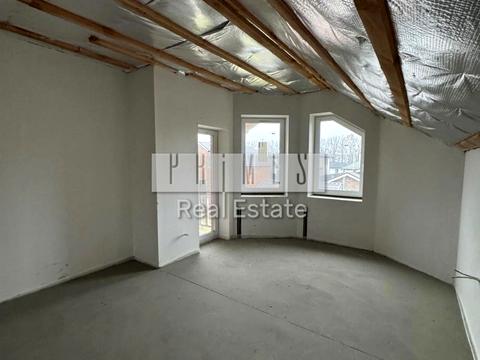 дом по адресу  ул.