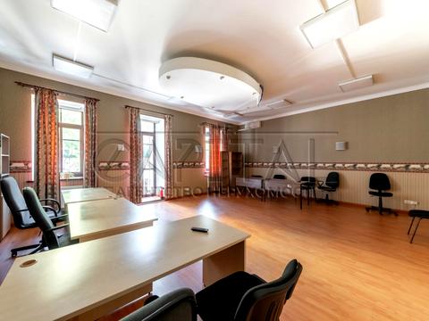 коммерческая по адресу Круглоуниверситетская ул., 4