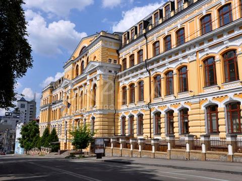 комерційна за адресою Бульварно-Кудрявська вул. (Воровського), 24