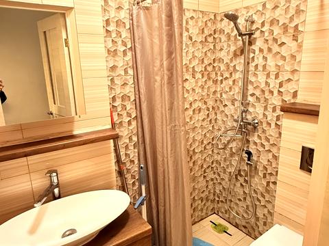 квартира за адресою Базарна вул., 80