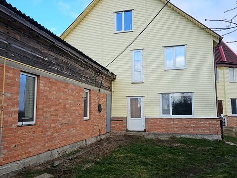 будинок за адресою Центральна