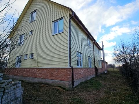 будинок за адресою Центральна