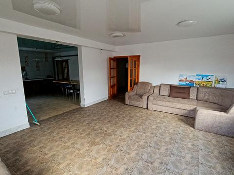 будинок за адресою Центральна