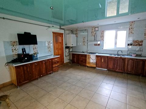 будинок за адресою Центральна