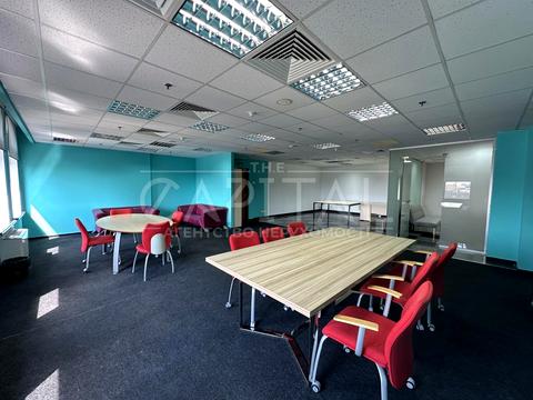 комерційна за адресою Богдана Хмельницького вул., 19-21