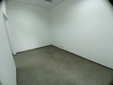 коммерческая по адресу Генерала Юнакива ул., 9