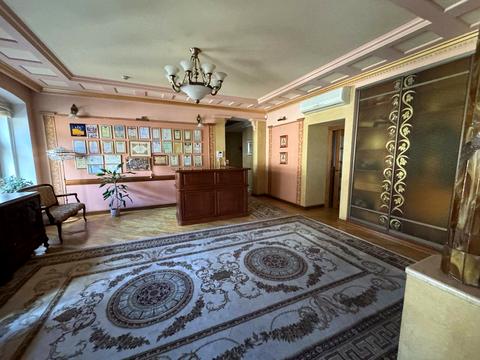 коммерческая по адресу Братьев Рогатинцев ул., 18