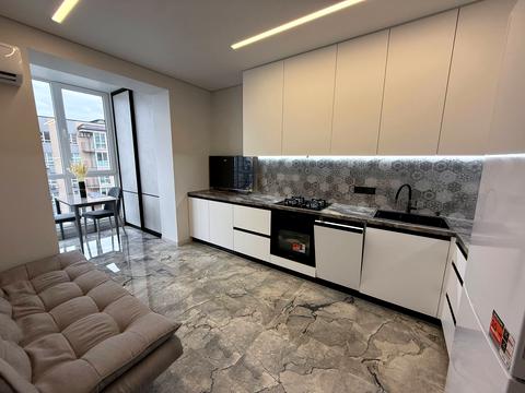 квартира за адресою смт. Слобожанське, Співдружності вул., 8